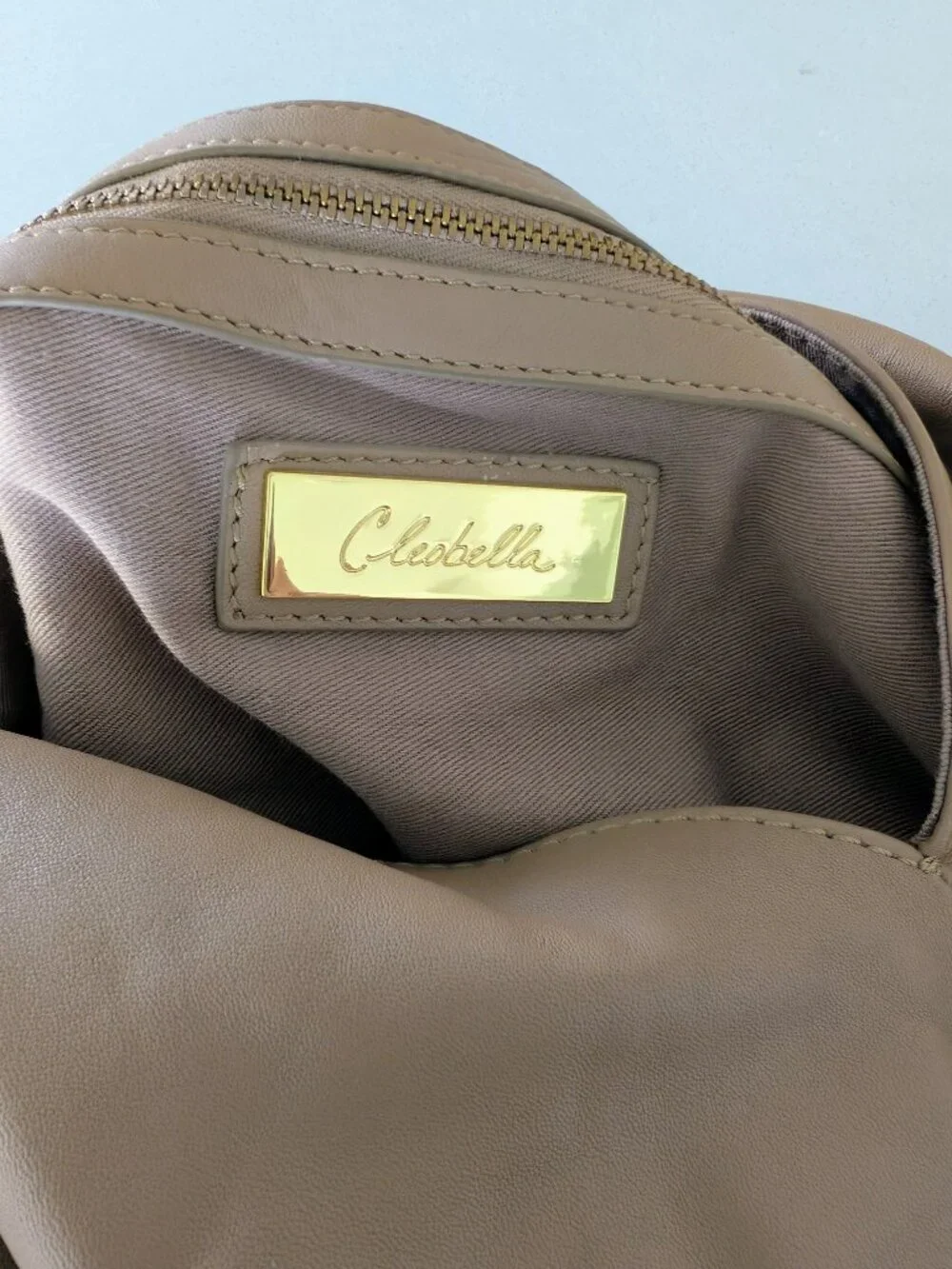 Cleobella nia tan
